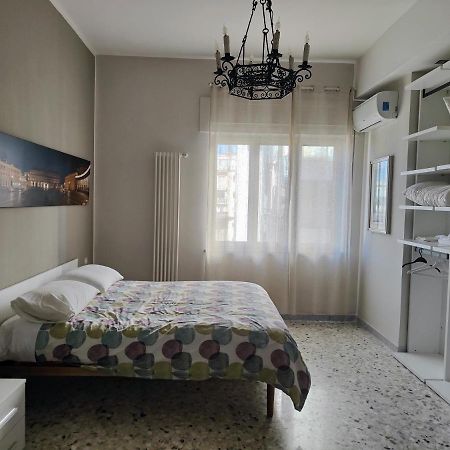 La Dimora Dell'Avvocato Apartment Наполи Екстериор снимка