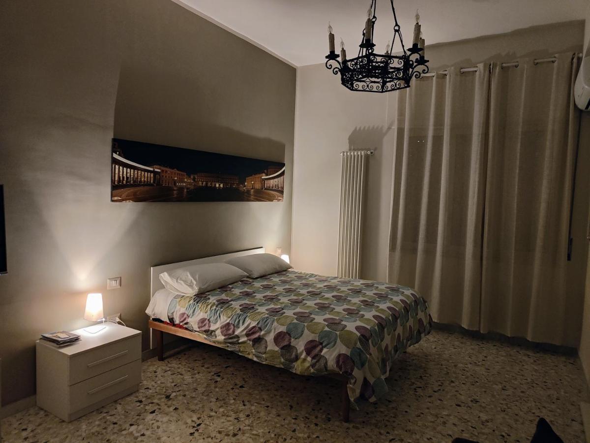 La Dimora Dell'Avvocato Apartment Наполи Екстериор снимка