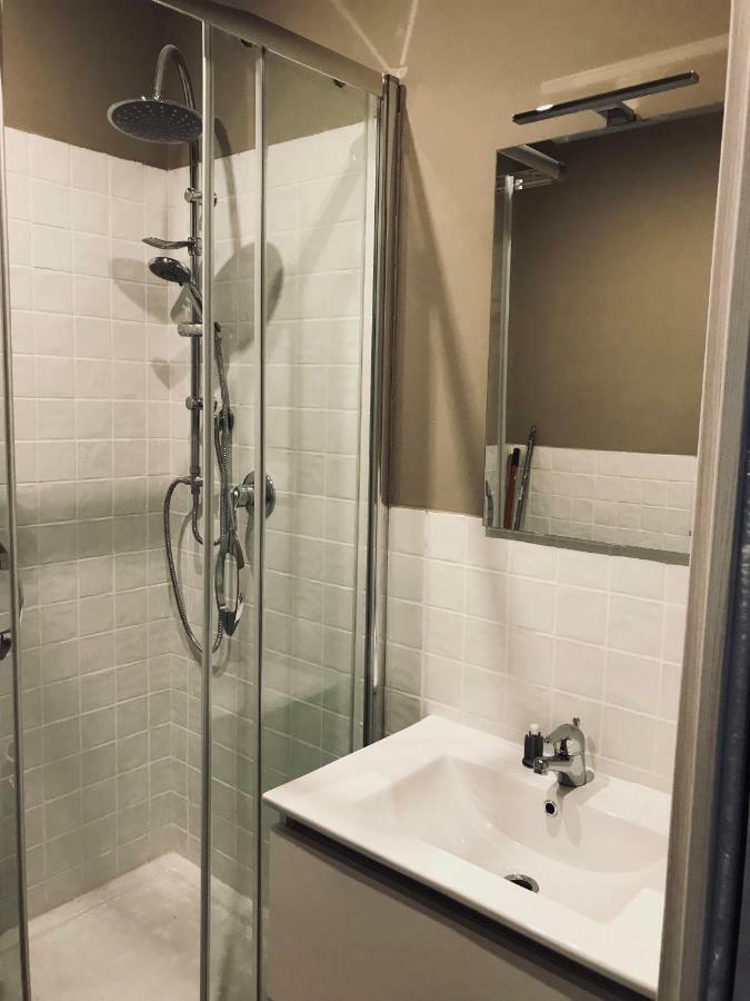 La Dimora Dell'Avvocato Apartment Наполи Екстериор снимка