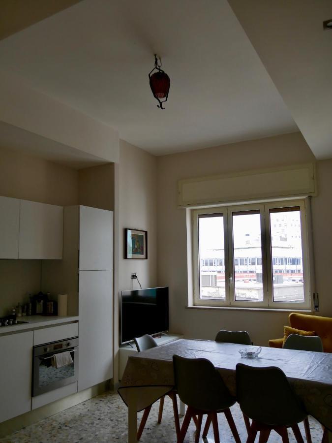 La Dimora Dell'Avvocato Apartment Наполи Екстериор снимка